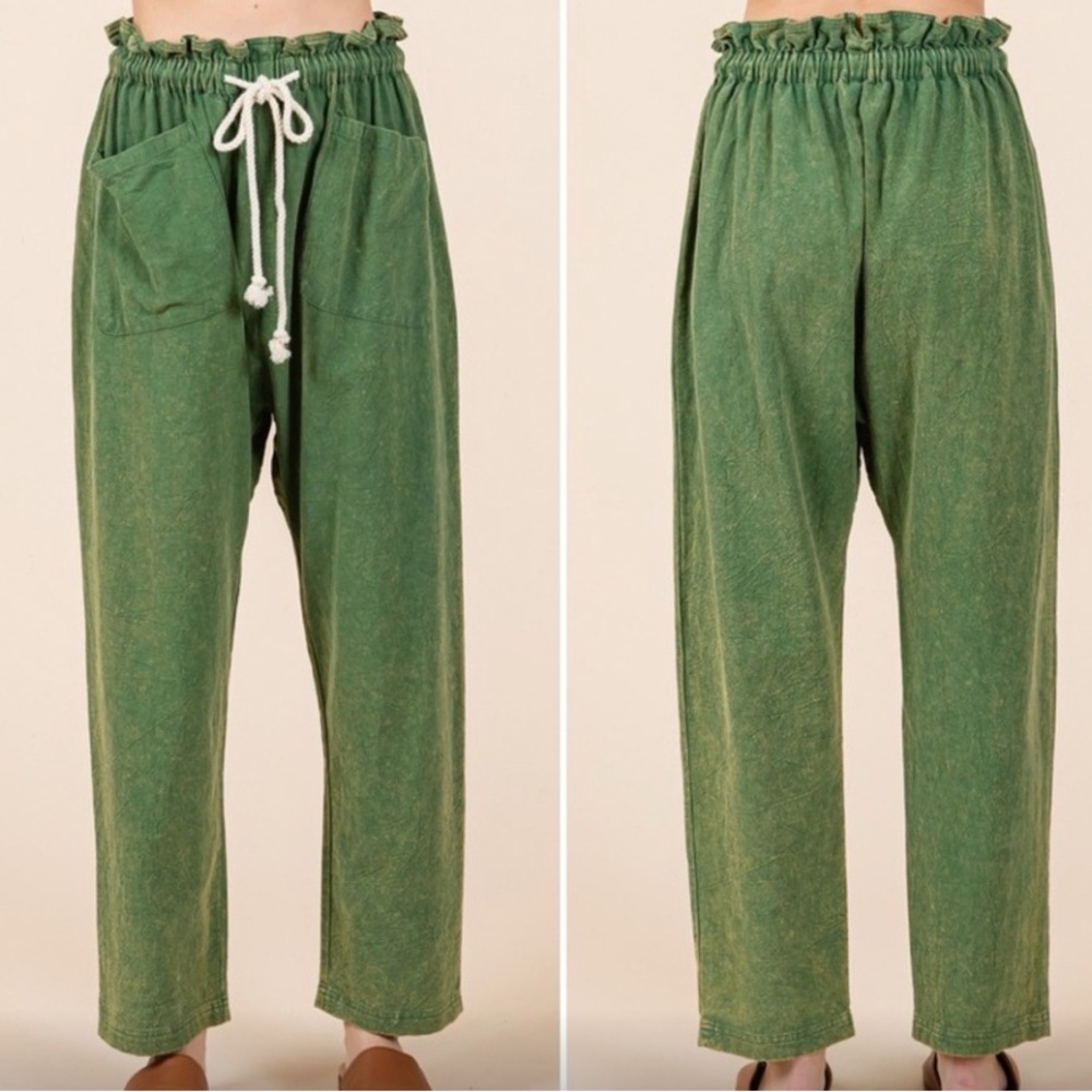 Bundle of 2! Green AND Tan
Acid Wash Drawstring Pants.Small. JODIFL NWOT